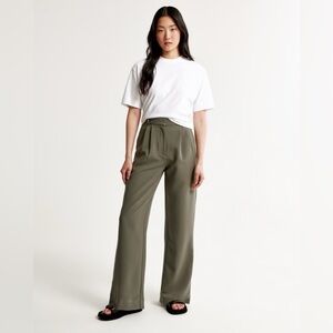 Abercrombie Sloane Tailored Pant Olive